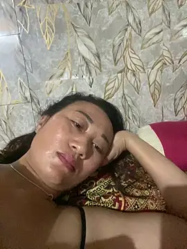 Snapshot of Linda-babyy chatting on 05.15.26 Linda-babyy online show from 05.15.26