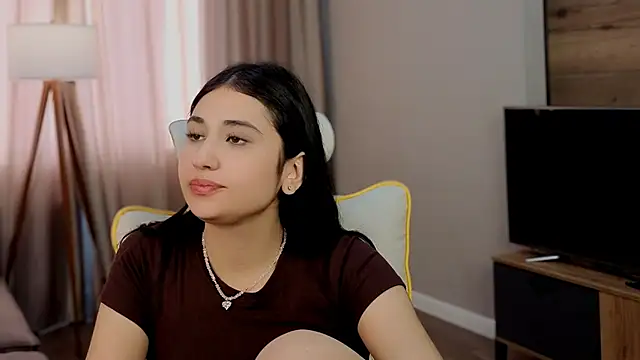 honeylanaa online show from 06.04.26