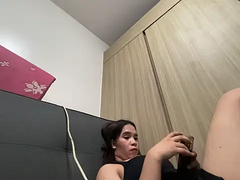 hotcumthalia online show from 05.20.26