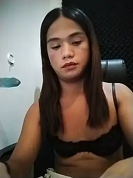 Snapshot of bigcock_francine chatting on 06.16.26 bigcock francine online show from 06.16.26