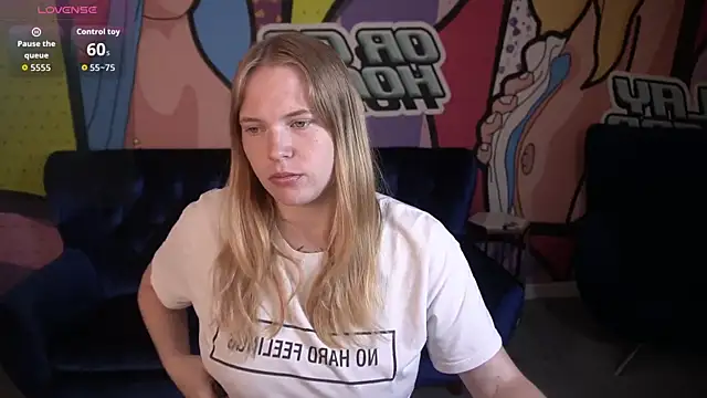 NikkyReyyy online show from 06.26.26