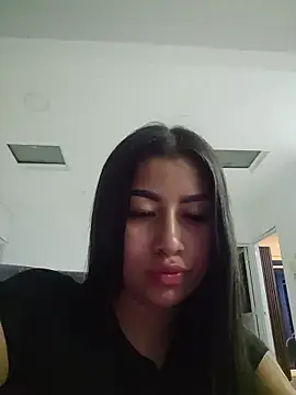 Luisa Madrid online show from 06.14.26