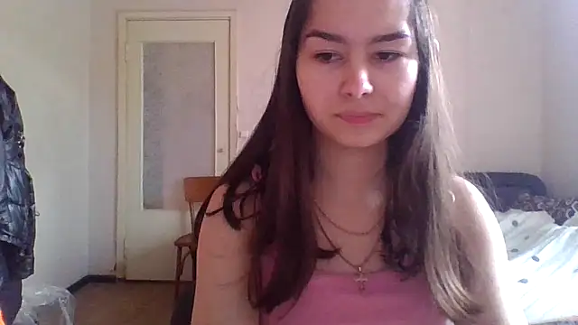 Snapshot of Bellochka201 chatting on 06.15.26 Bellochka201 online show from 06.15.26
