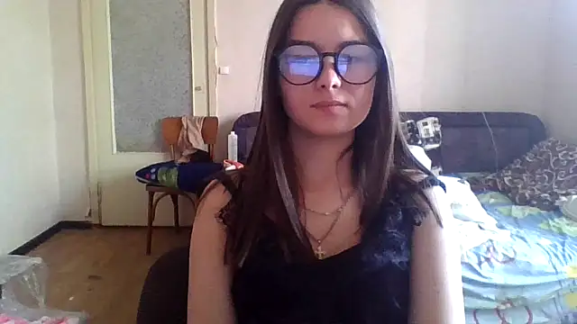 Snapshot of Bellochka201 chatting on 06.18.26 Bellochka201 online show from 06.18.26