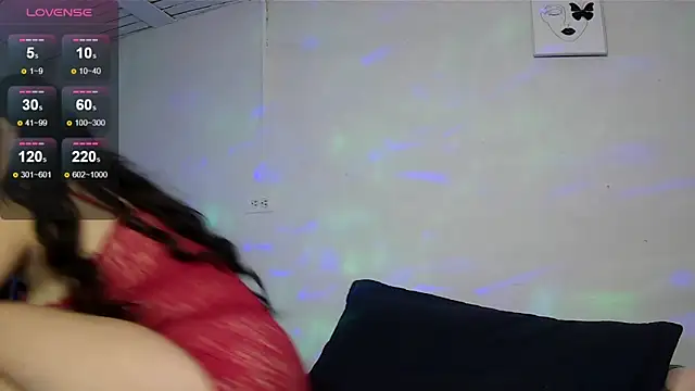 Snapshot of alythia chatting on 06.12.26 alythia online show from 06.12.26