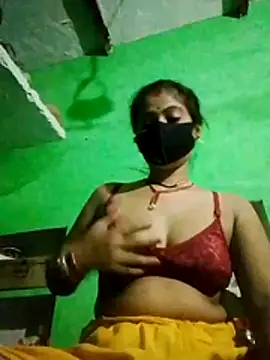 Snapshot of Rachnaaapkijaan78 chatting on 06.17.26 Rachnaaapkijaan78 online show from 06.17.26