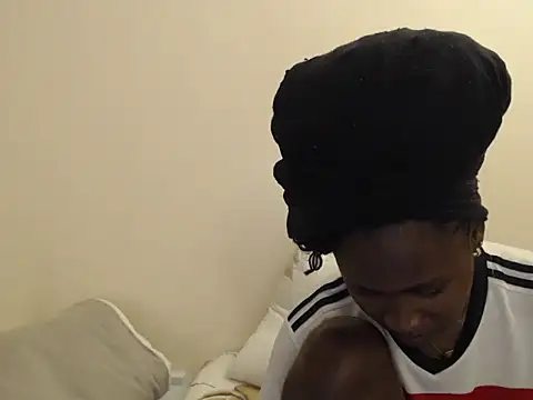 Snapshot of hyacinth_b chatting on 06.07.26 hyacinth b online show from 06.07.26