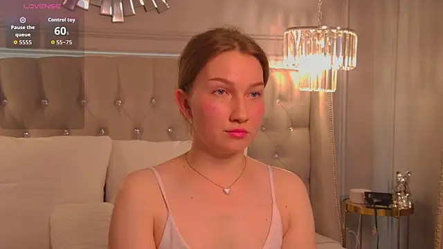 Snapshot of JessicaMartin chatting on 05.19.26 JessicaMartin online show from 05.19.26
