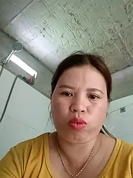 Snapshot of -Yeyi- chatting on 06.16.26 -Yeyi- online show from 06.16.26