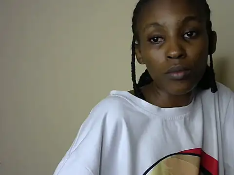 Snapshot of slim_ebon chatting on 06.30.26 slim ebon online show from 06.30.26