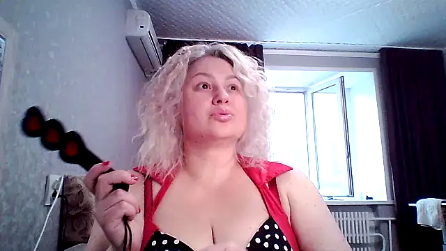 MissisXL online show from 05.16.26