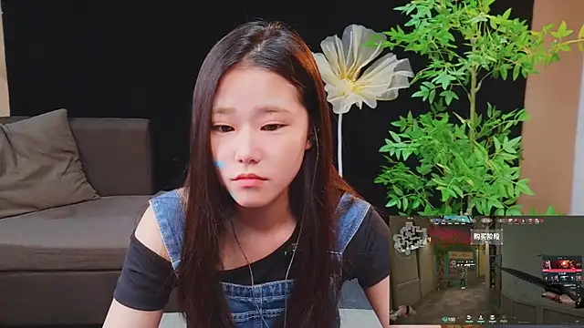 Snapshot of yu598188 chatting on 05.22.26 yu598188 online show from 05.22.26