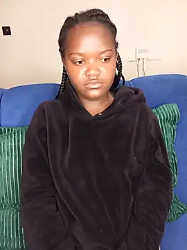 little creamy online show from 06.12.26