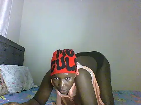 Snapshot of Ebony_sweet_slut chatting on 06.06.26 Ebony sweet slut online show from 06.06.26