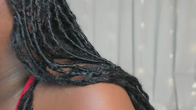 Snapshot of Ayanaa_Ebony_ chatting on 06.15.26 Ayanaa Ebony online show from 06.15.26