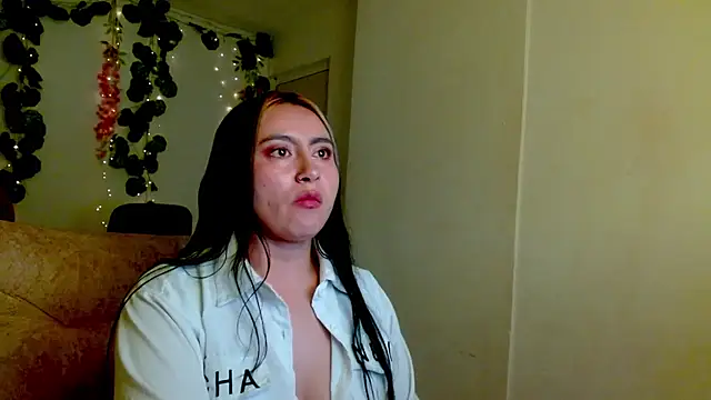 sara16092020 online show from 05.21.26