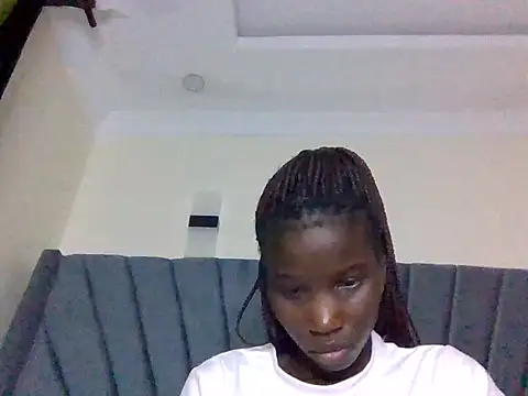 Snapshot of slimy_gal12 chatting on 06.09.26 slimy gal12 online show from 06.09.26