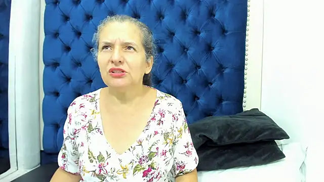 Snapshot of AlondraSosa chatting on 06.30.26 AlondraSosa online show from 06.30.26
