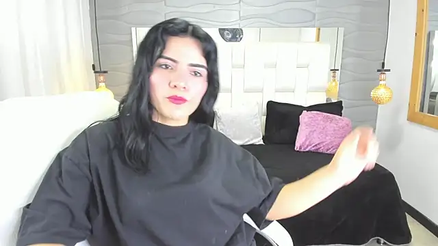 Snapshot of Lia__Kalifa chatting on 06.06.26 Lia Kalifa online show from 06.06.26