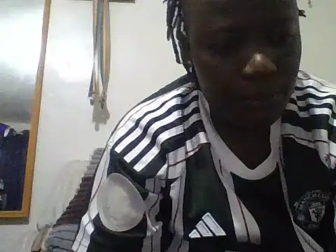 Snapshot of yourdreamgirlT chatting on 07.16.26 yourdreamgirlT online show from 07.16.26