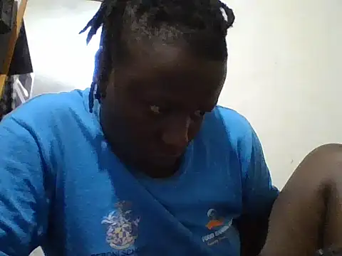 Snapshot of yourdreamgirlT chatting on 07.18.26 yourdreamgirlT online show from 07.18.26