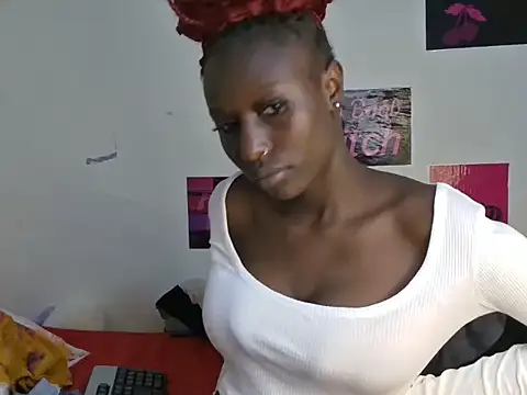 Snapshot of mardhiyah chatting on 07.22.26 mardhiyah online show from 07.22.26