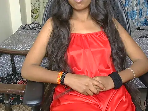 Snapshot of hoty-pihu chatting on 05.18.26 hoty-pihu online show from 05.18.26