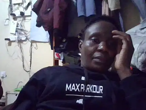 Snapshot of Pinky_diva chatting on 06.26.26 Pinky diva online show from 06.26.26
