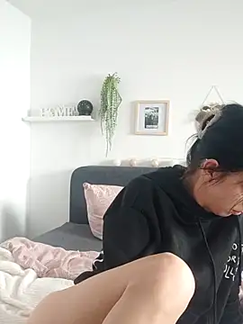 Snapshot of MistressLunaaa chatting on 05.31.26 MistressLunaaa online show from 05.31.26