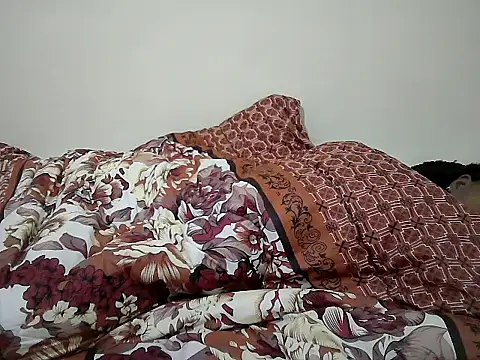 Snapshot of sexy_nanah chatting on 06.18.26 sexy nanah online show from 06.18.26