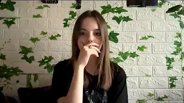 LisaPorse online show from 05.17.26