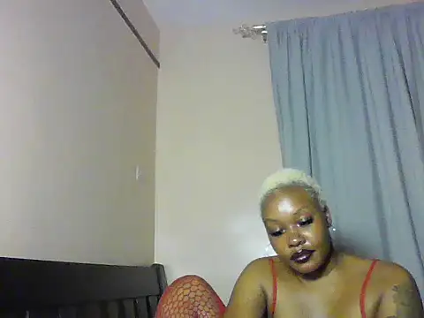 Snapshot of Hotness_vispicy chatting on 05.24.26 Hotness vispicy online show from 05.24.26