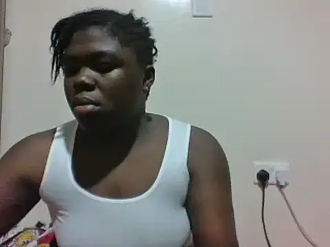 Snapshot of evethegurl chatting on 06.12.26 evethegurl online show from 06.12.26