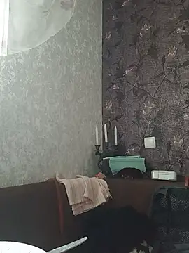 Snapshot of LisichkaOksana chatting on 06.19.26 LisichkaOksana online show from 06.19.26