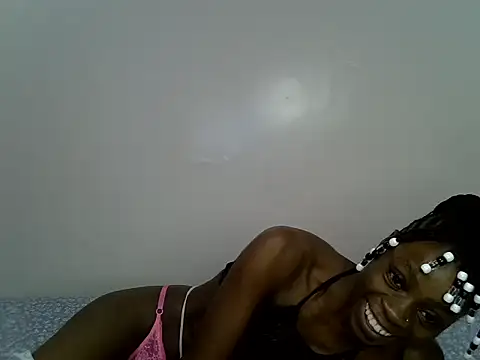 Snapshot of sweest_caster chatting on 06.03.26 sweest caster online show from 06.03.26