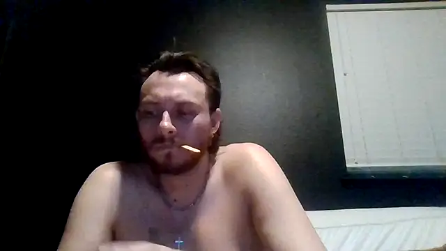 Snapshot of Tallhungcloudyyy chatting on 06.15.26 Tallhungcloudyyy online show from 06.15.26