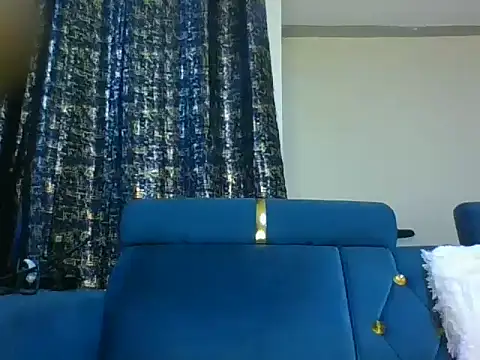 Snapshot of summerdivah chatting on 05.25.26 summerdivah online show from 05.25.26