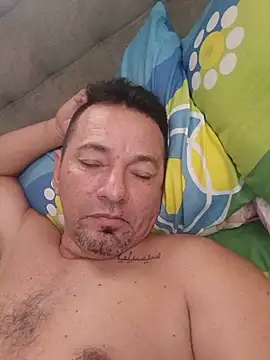 Snapshot of Gerardo_Camila chatting on 05.18.26 Gerardo Camila online show from 05.18.26