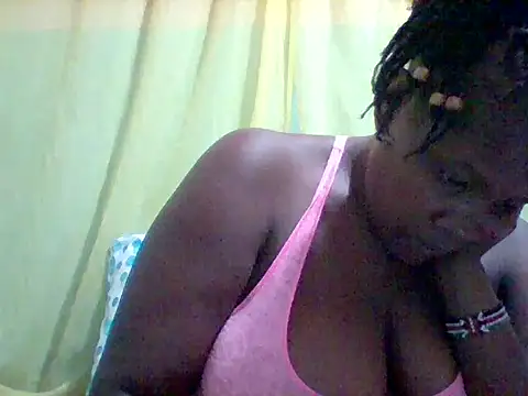 Snapshot of horny_drip chatting on 05.17.26 horny drip online show from 05.17.26