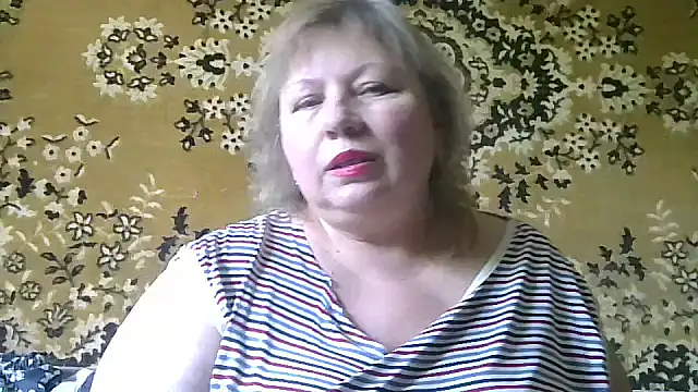 Snapshot of LediMelissa chatting on 06.17.26 LediMelissa online show from 06.17.26