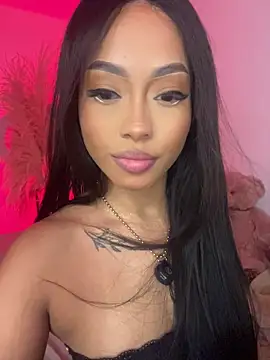 Snapshot of Saraah_bosh chatting on 06.16.26 Saraah bosh online show from 06.16.26