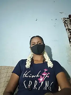 Snapshot of madhushree143 chatting on 06.25.26 madhushree143 online show from 06.25.26
