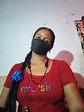 Snapshot of madhushree143 chatting on 06.26.26 madhushree143 online show from 06.26.26