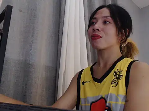 Snapshot of Super_Hot_BunnyXX chatting on 06.06.26 Super Hot BunnyXX online show from 06.06.26