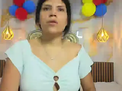 Snapshot of VenusCeleste chatting on 06.27.26 VenusCeleste online show from 06.27.26