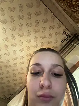 Snapshot of ToryAdaire chatting on 05.18.26 ToryAdaire online show from 05.18.26