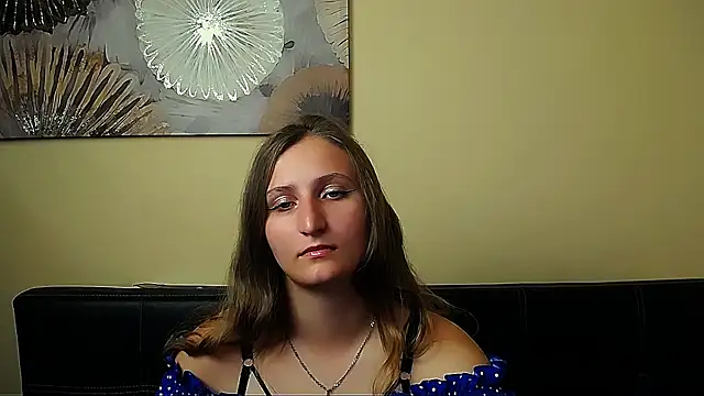 Snapshot of Jenny_smille_ chatting on 06.26.26 Jenny smille online show from 06.26.26