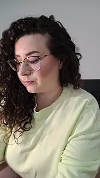 Snapshot of Elissa_Floyd__ chatting on 05.23.26 Elissa Floyd online show from 05.23.26