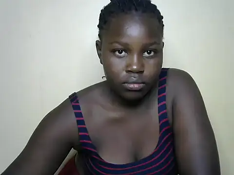 Snapshot of cutypiespanks chatting on 05.19.26 cutypiespanks online show from 05.19.26