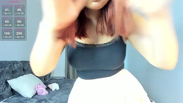 Snapshot of laylasweet_ chatting on 06.05.26 laylasweet online show from 06.05.26